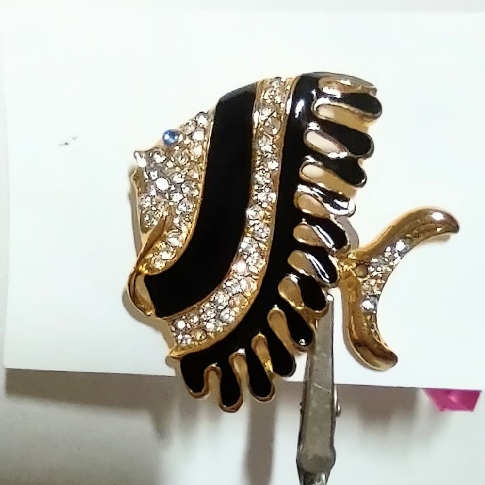 Angelfish Black & Gold Enamel Crystal Brooch